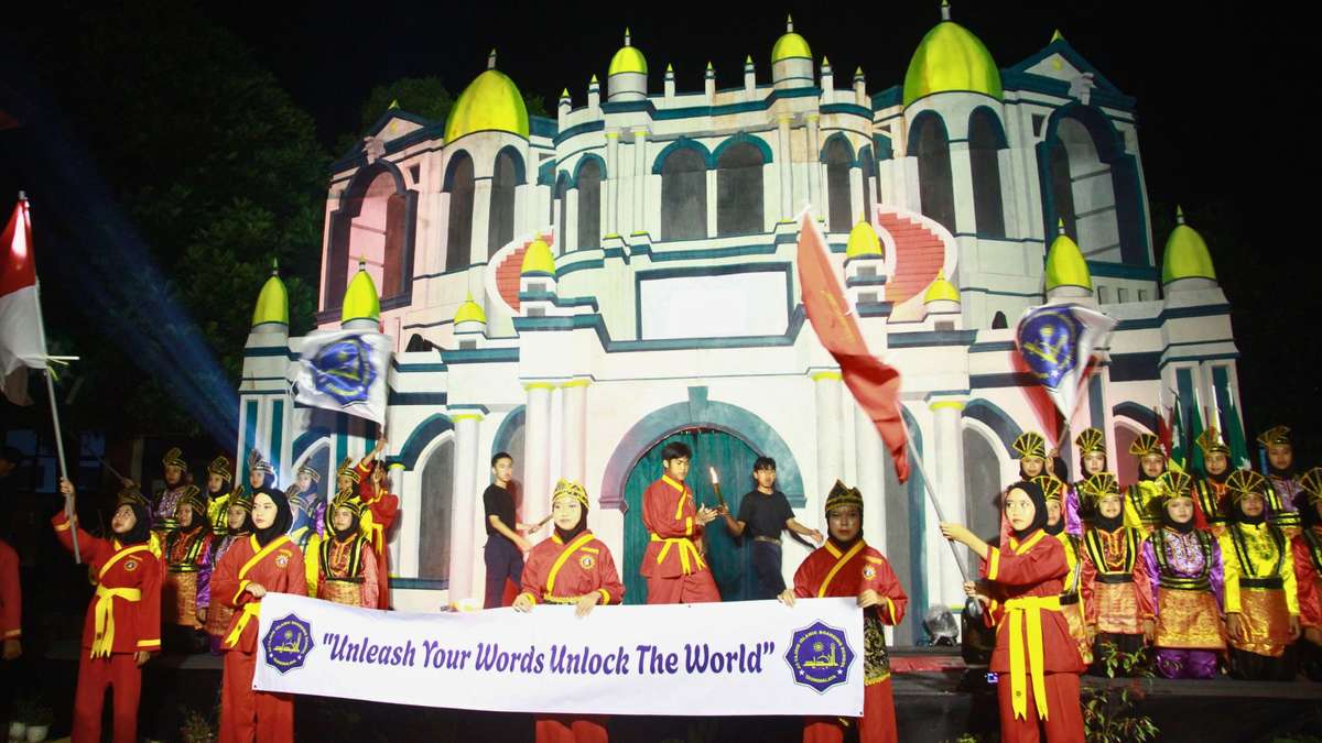 At-Tajdid Language Presentation 2026: Komitmen Pesantren Mencetak Generasi Multibahasa